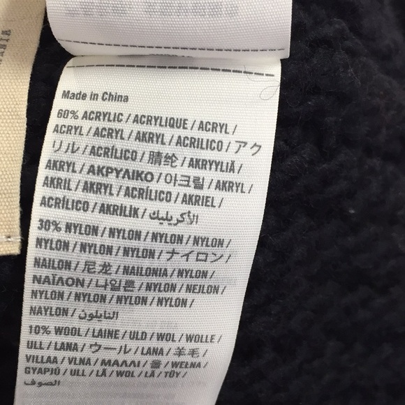 Hollister Infinity Scarf - Picture 3 of 3